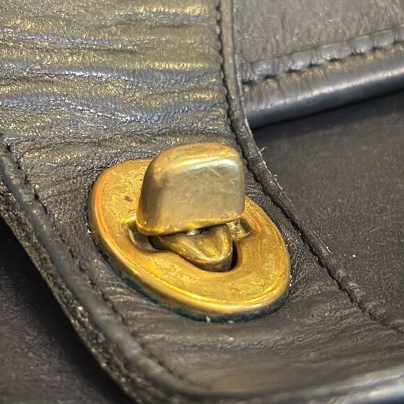 VINTAGE COACH BAG STATION 5130 BLK LEATHER w/HANGTAG & STRAP BRASS TURNLOCK EVUC - Picture 15 of 16
